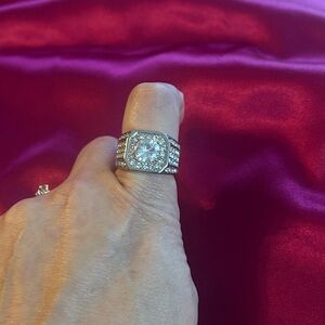 925 Silver Dinner Ring. Size 8. Moissanite